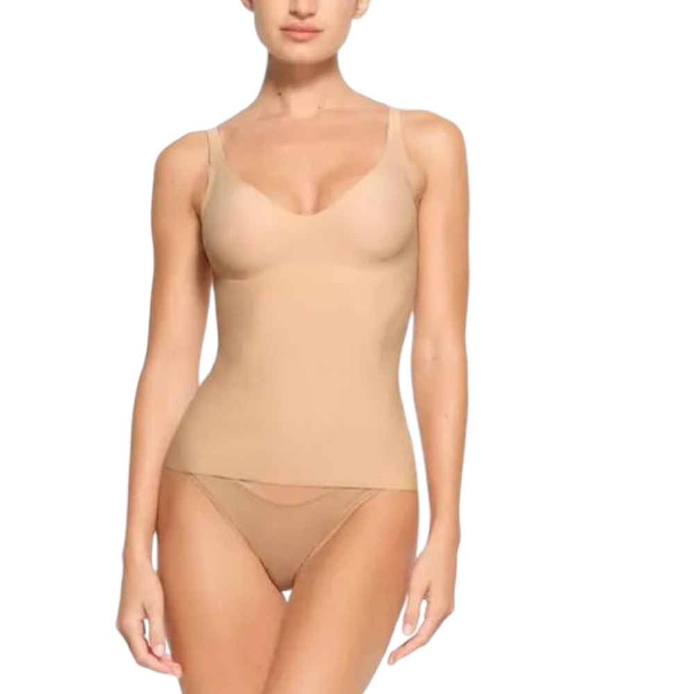 SKIMS Foundation Plunge Neck Camisole